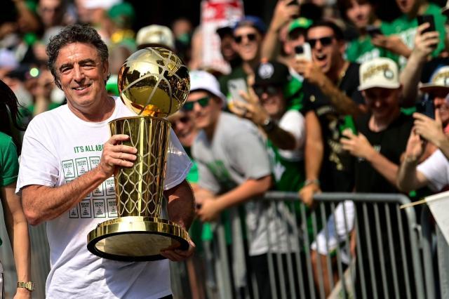 yl23455永利最新网址-绿军夺冠卖队！首发10亿合同在身 老板见好就收